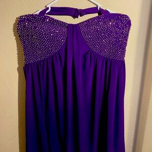 Morgan and Company women’s sleeveless around  neck purple built-in bra top 11/12